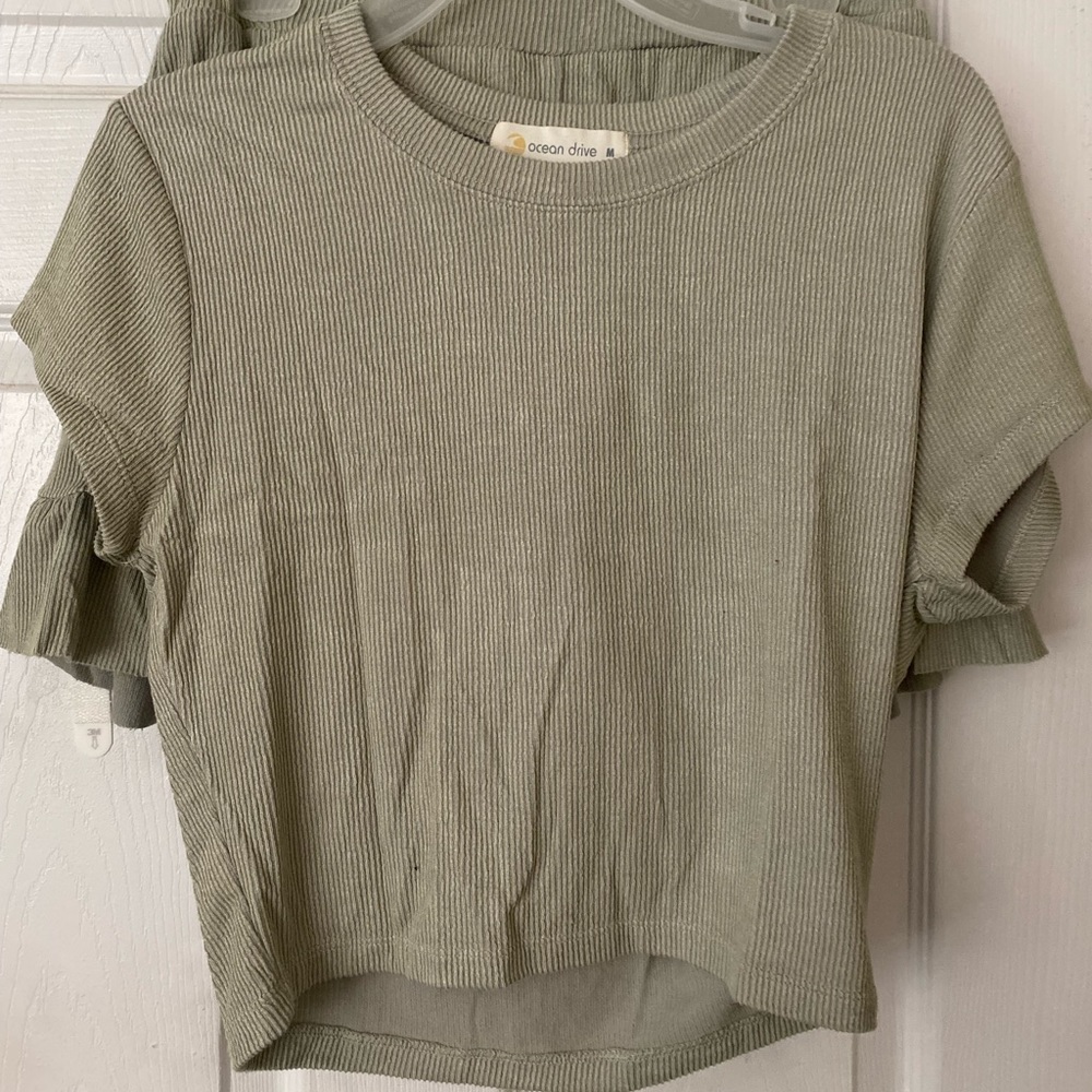 Sage Green Matching Casual Set // Condition: very good